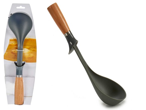 Cazo mango madera: utensilio esencial para una cocina elegante